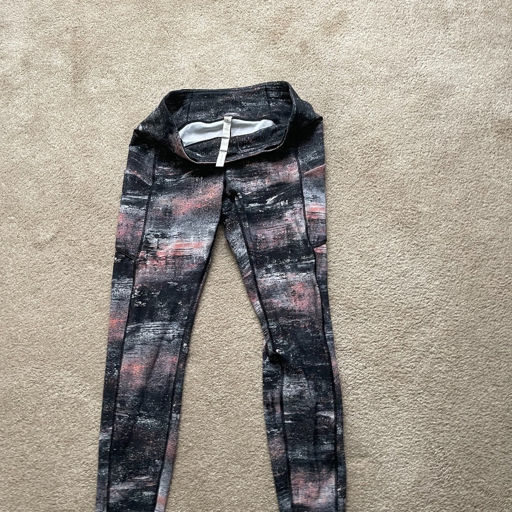 Lululemon leggings